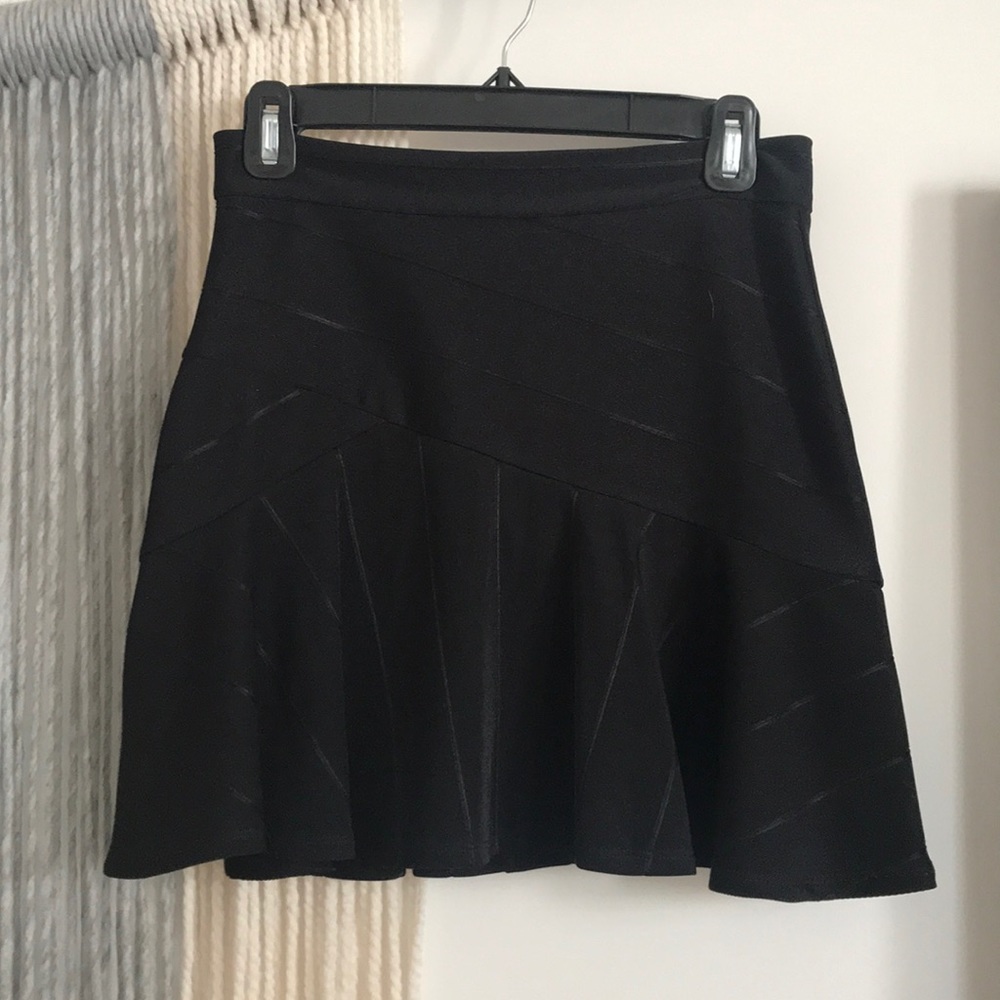 BCBG generation black mini skirt